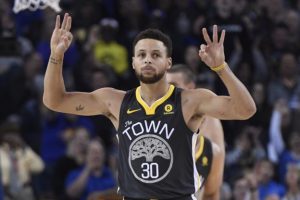 Tricoul lui Stephen Curry este cel mai bine vândut din NBA