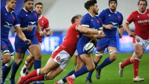 Rugby: Franţa a învins Ţara Galilor, în Turneul celor Şase Naţiuni, şi amână decernarea trofeului