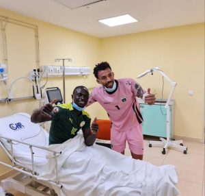 Sadio Mane a marcat, dar s-a accidentat în timp ce Senegalul ajunge în sferturile de finală