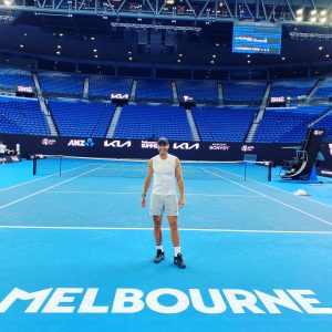 Învingător al lui Denis Shapovalov în cinci seturi, Rafael Nadal ajunge în semifinalele Australian Open