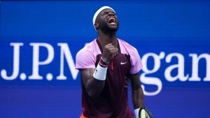Francis Tiafoe a „înnebunit” după ce LeBron James l-a felicitat pentru cea mai recentă victorie la US Open item-thumbnail