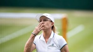 Diagnostic cu cancer la gât și la sân pentru Martina Navratilova